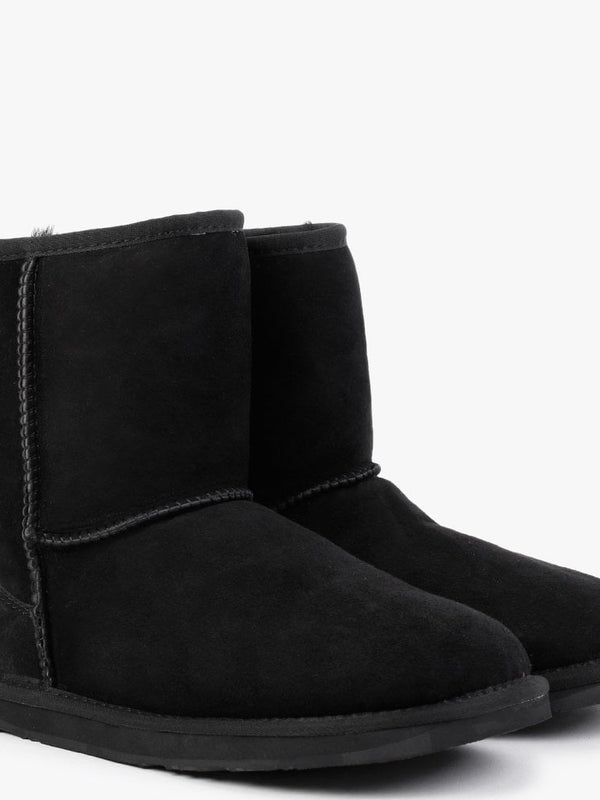 Heritage Short Black Twinface Sheepskin Boots