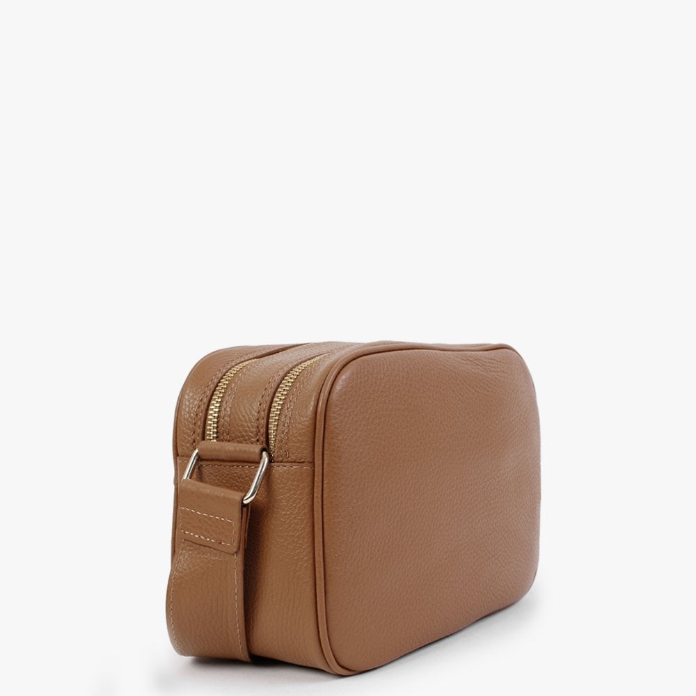 Dicam Tan Leather Woven Camera Bag