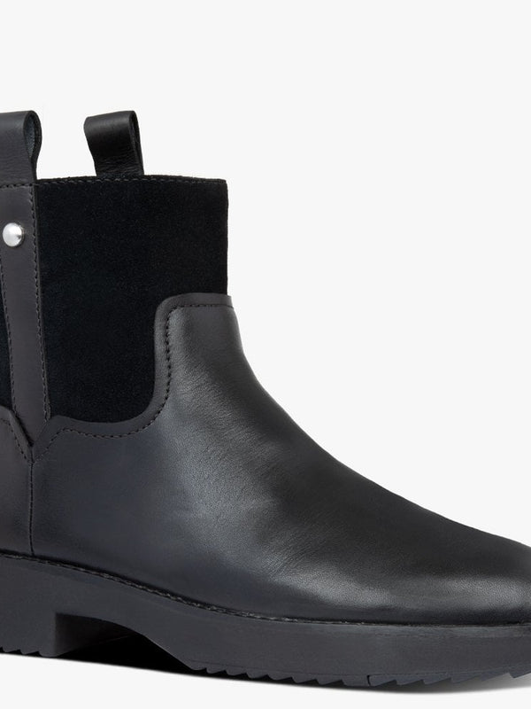 Signey Mixte All Black Leather Ankle Boots