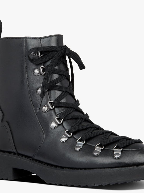 Skandi All Black Leather Ankle Boots