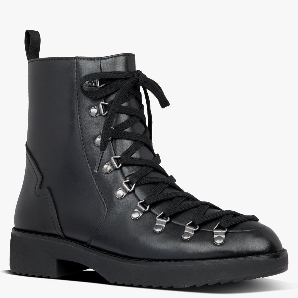 Skandi All Black Leather Ankle Boots