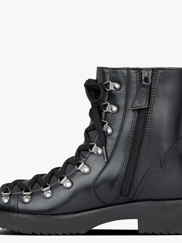 Skandi All Black Leather Ankle Boots