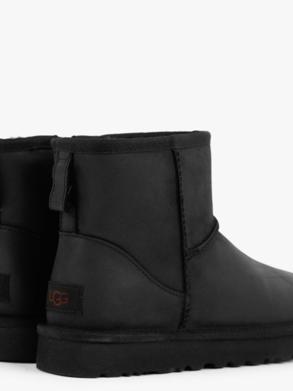 Classic Mini Black Leather Twinface Boots