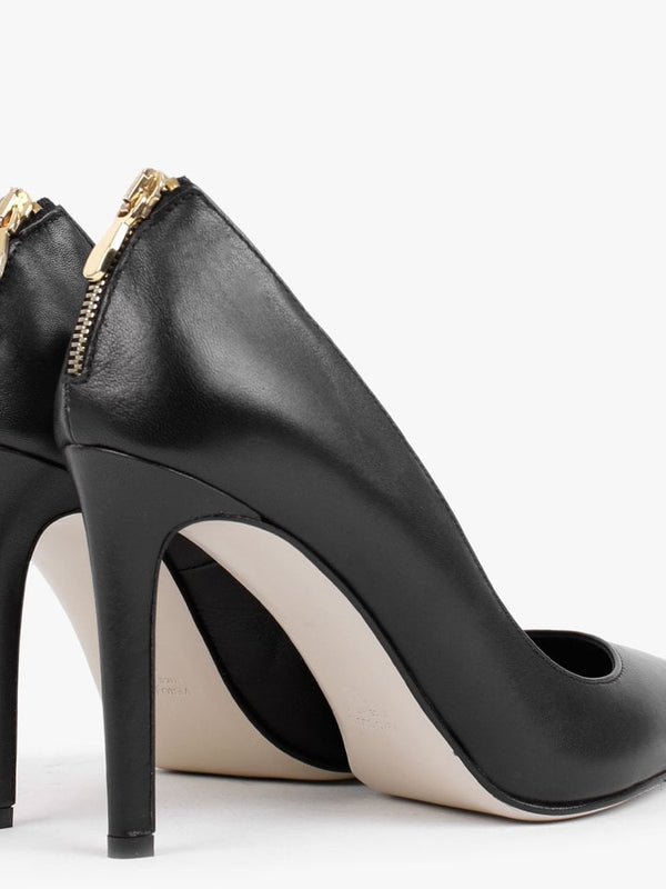 Nippy Black Leather Court Shoes