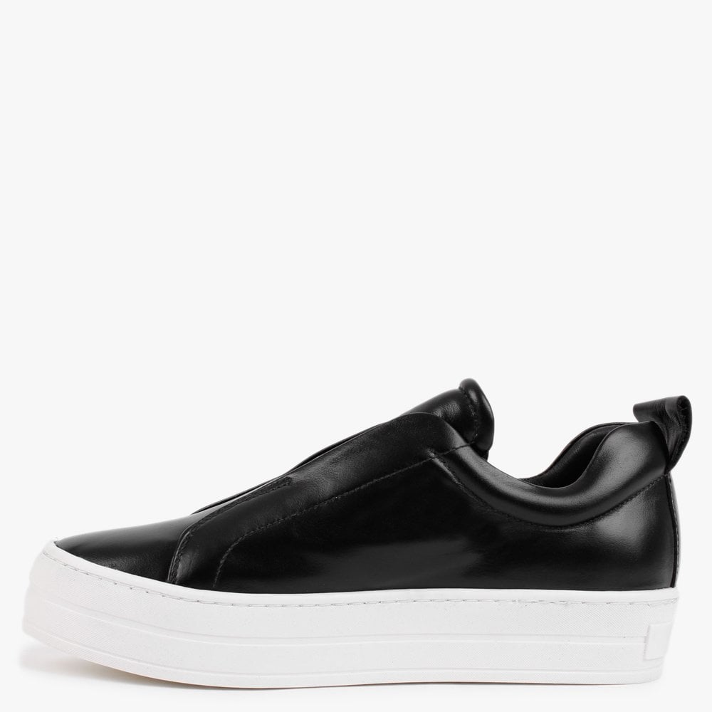 Slippy Black Leather Laceless Trainers