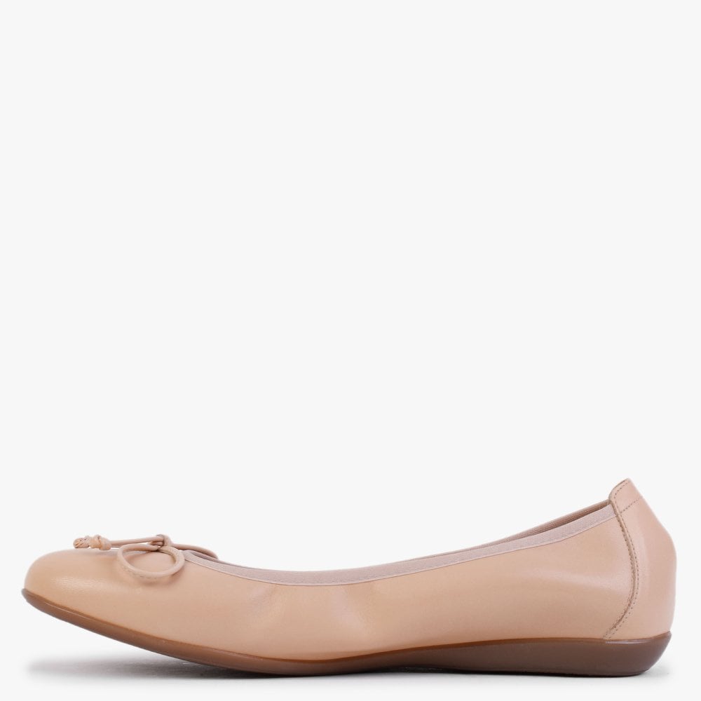 Tremolo Pink Leather Ballerina Pumps