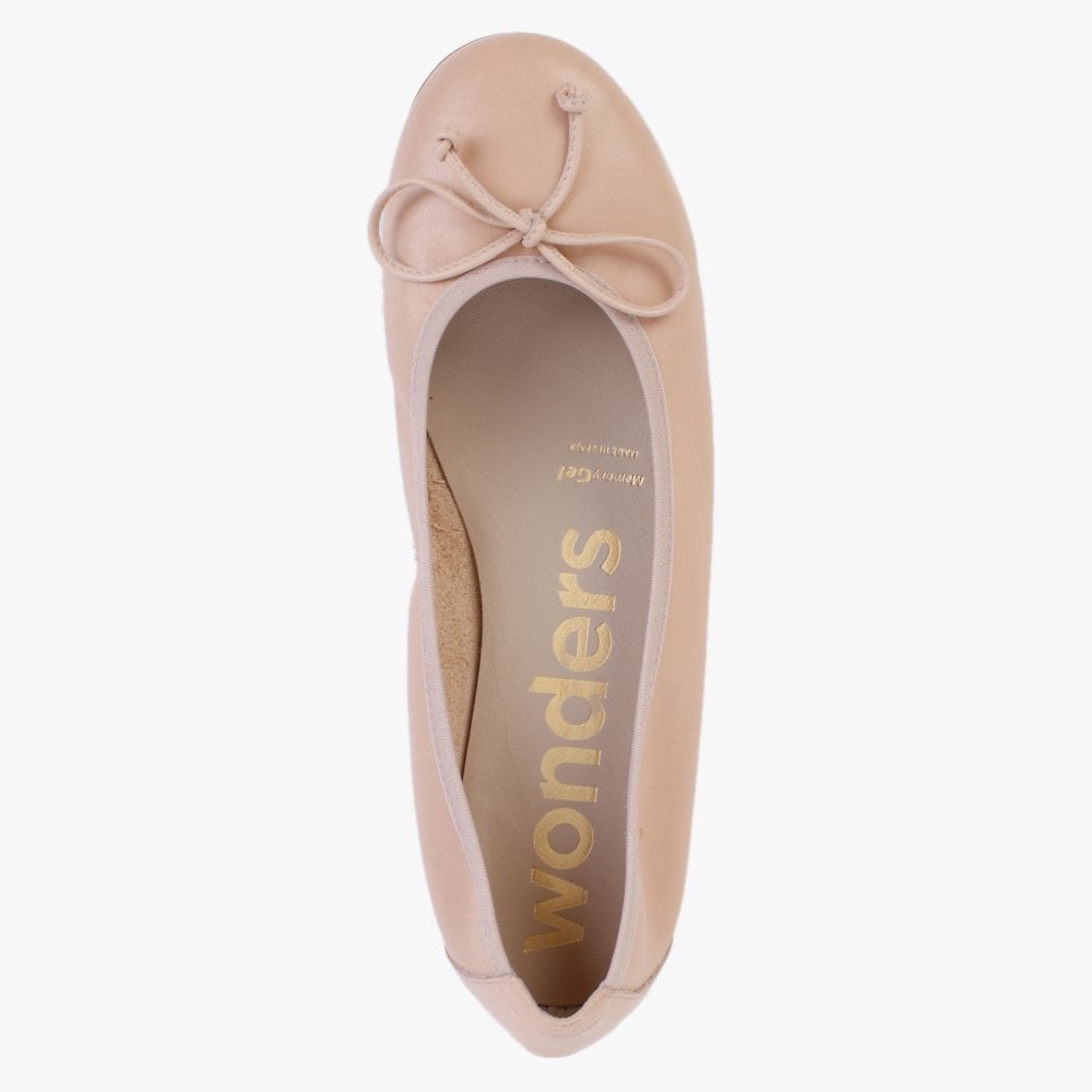 Tremolo Pink Leather Ballerina Pumps