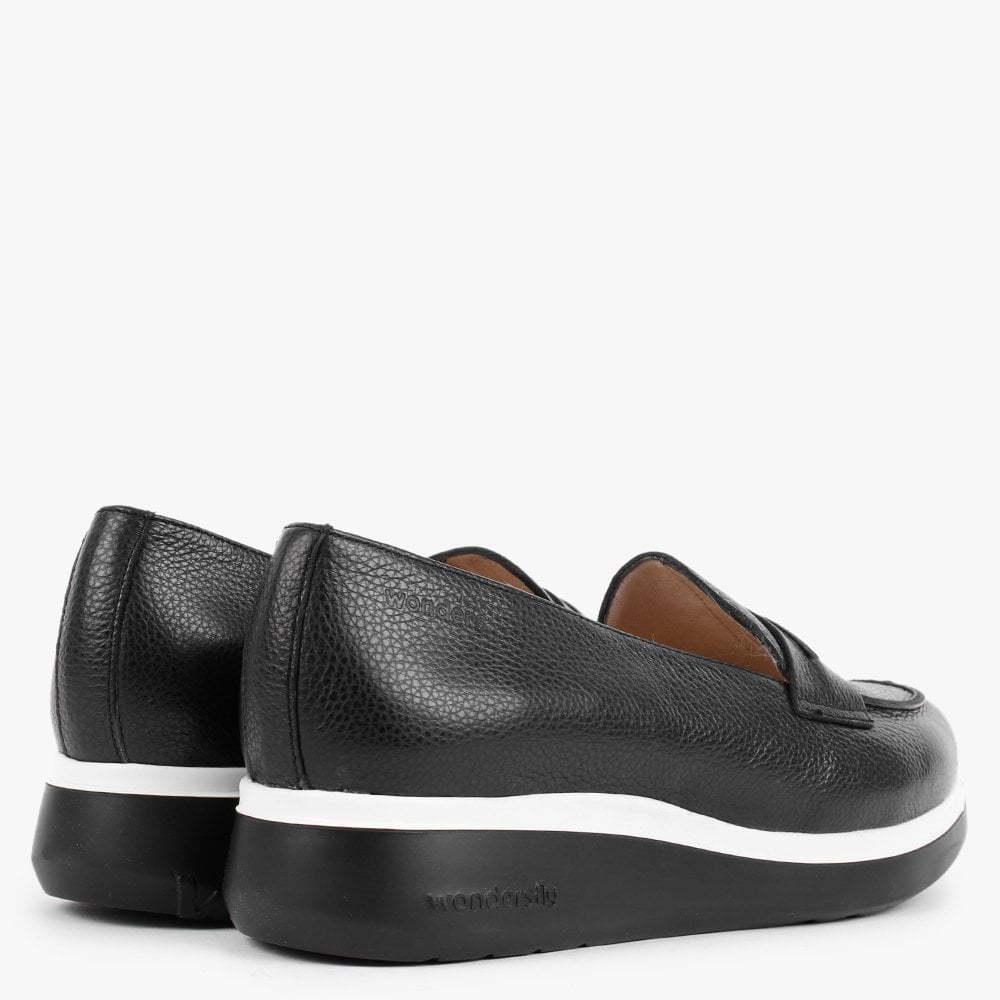 Vibrato Black Leather Low Wedge Loafers