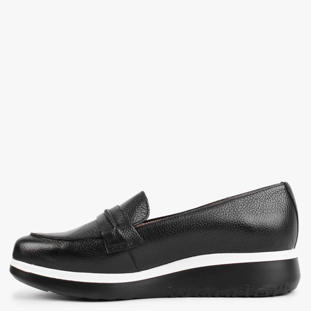 Vibrato Black Leather Low Wedge Loafers