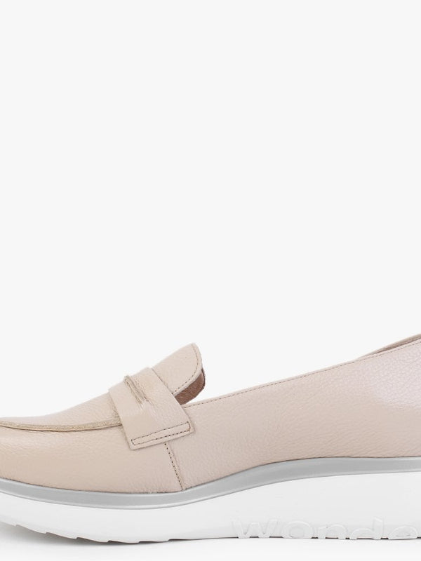 Vibrato Nude Leather Low Wedge Loafers