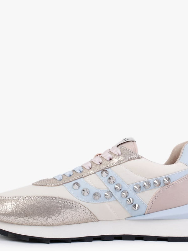 Spider 168 Studs Platinum Eggnug Eco Trainers