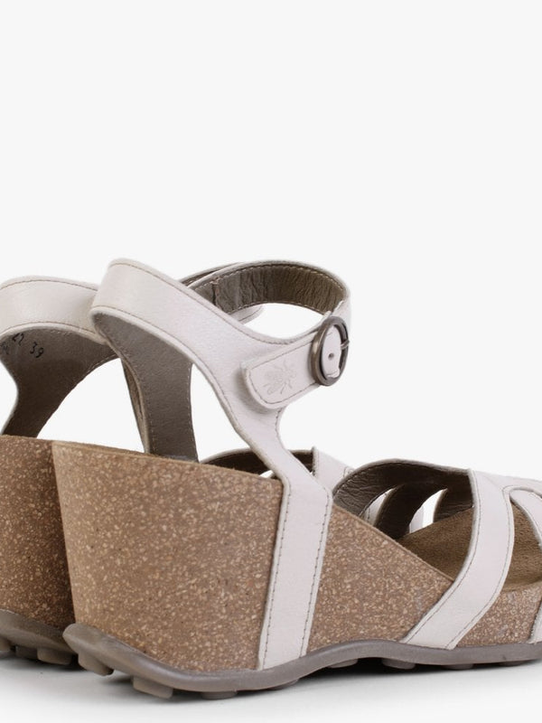 Geta Off White Leather Wedge Sandals