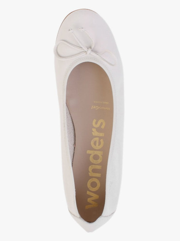 Tremolo White Leather Ballerina Pumps