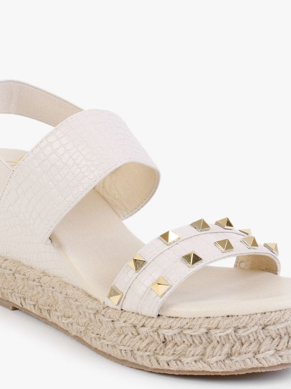 Cubedge Cream Reptile Studded Wedge Sandals