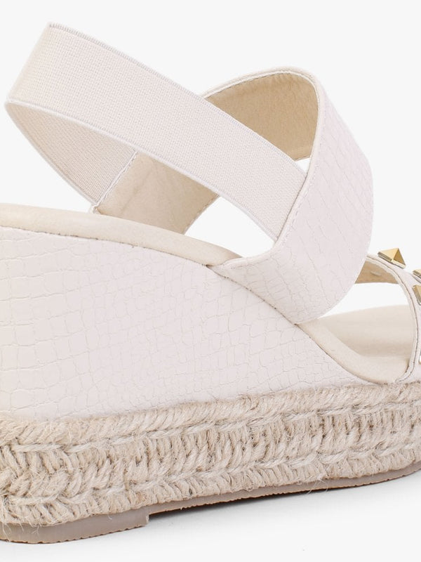 Cubedge Cream Reptile Studded Wedge Sandals