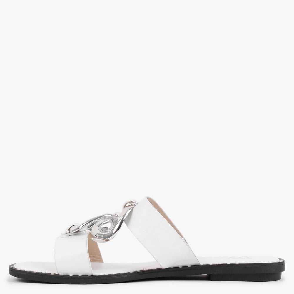 Cuchy White Chain Loop Sandals