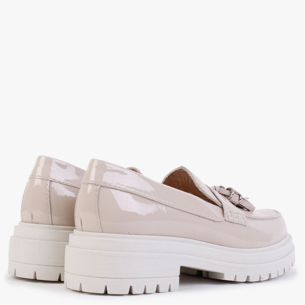 Nassel Beige Patent Leather Tassel Loafers