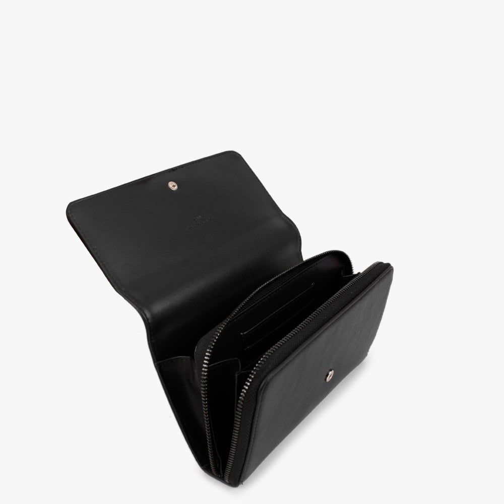Cognac Black Wallet On A Chain