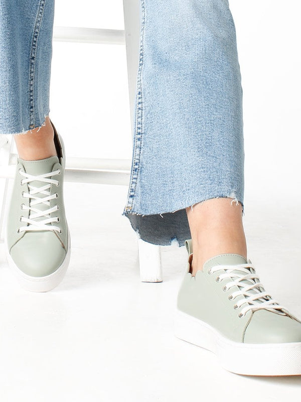 Scallop Green Leather Trainers
