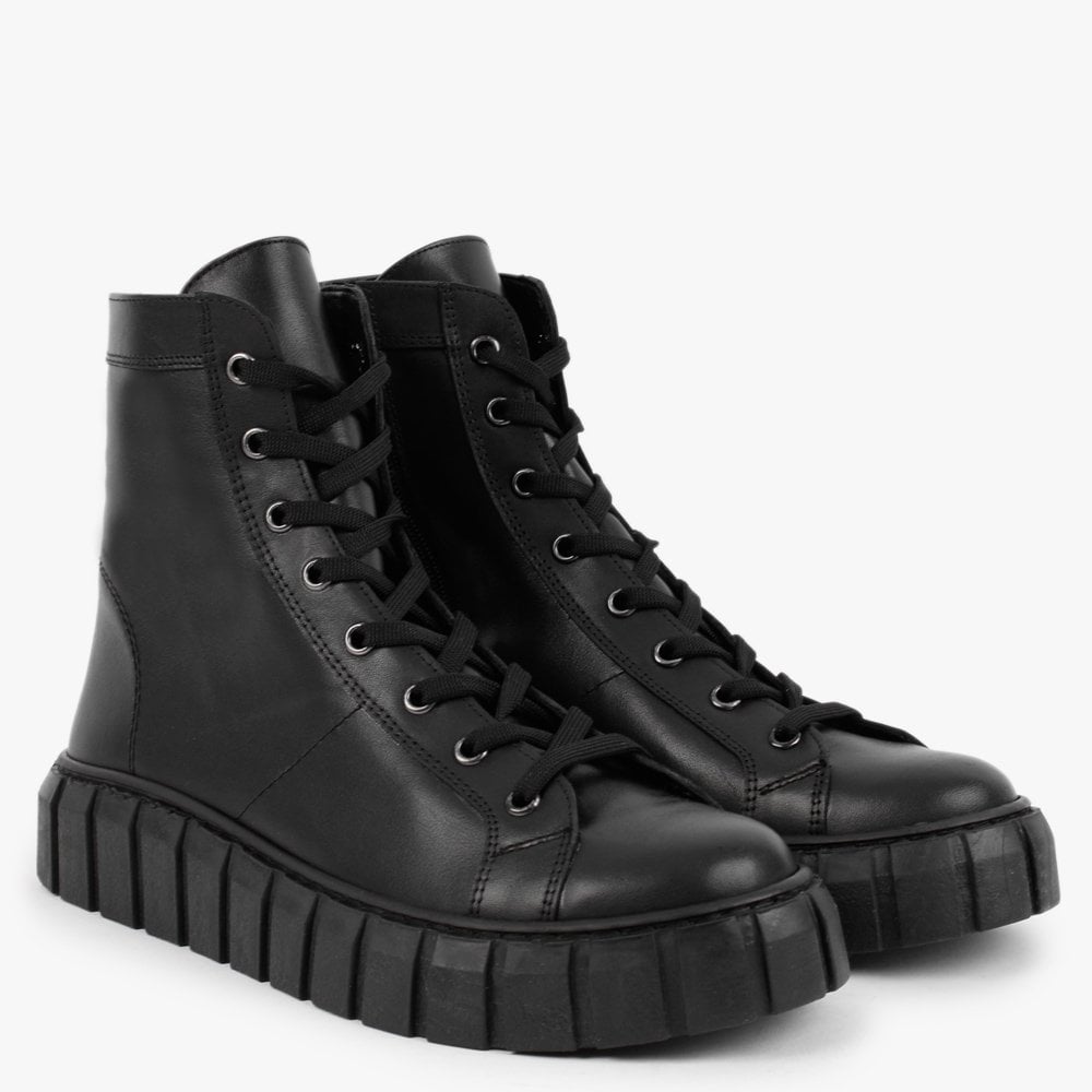 Bopit Black Leather High Top Trainers