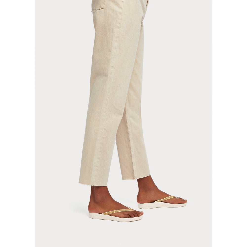 Iqushion Sparkle Cream Flip Flops
