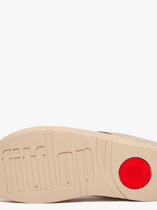 Fino Scallop Twist Platino Leather Toe Post Sandals