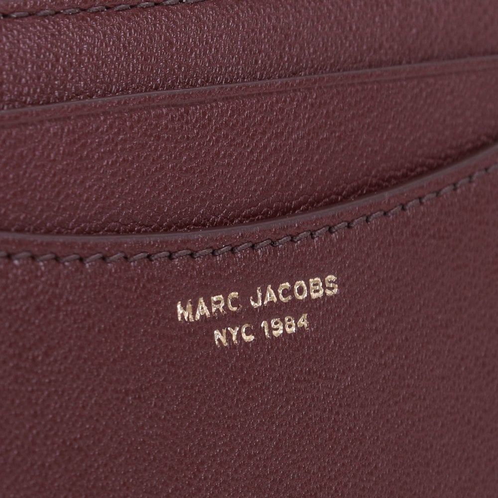 The Slim 84 Chianti Leather Zip Around Wallet