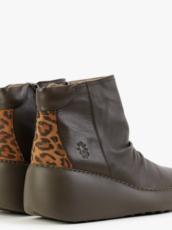 Dabe Dark Green Leather Wedge Ankle Boots