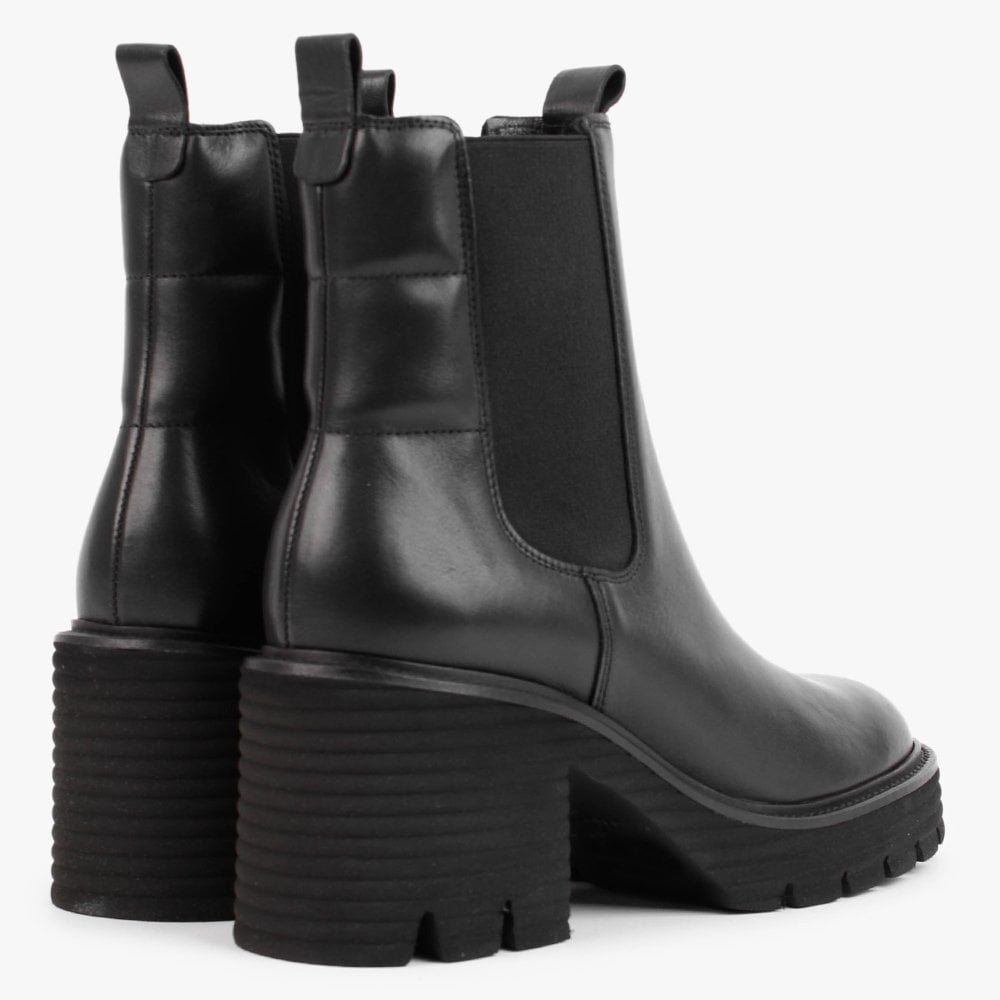 Punch Black Leather Block Heel Chelsea Boots