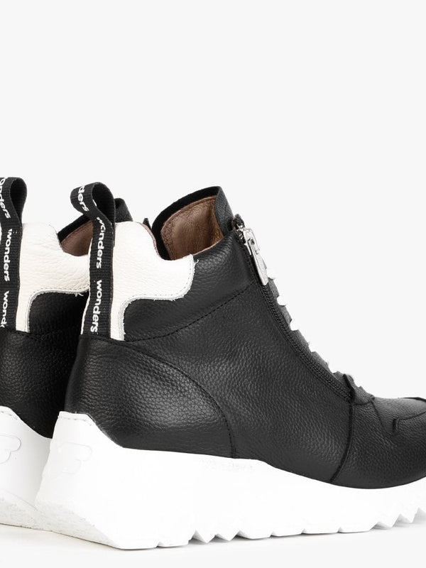 Castor Black Leather High Top Trainers