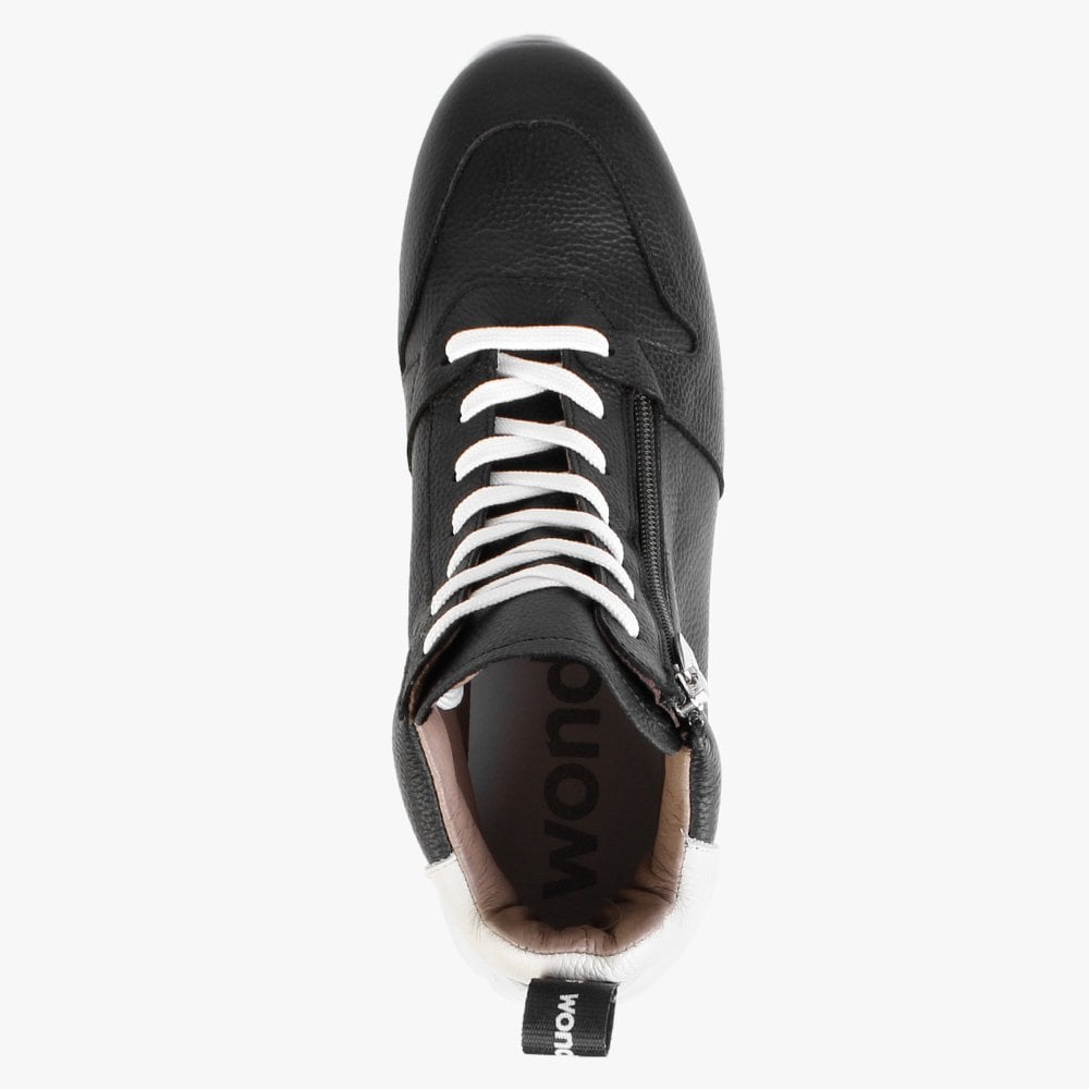 Castor Black Leather High Top Trainers