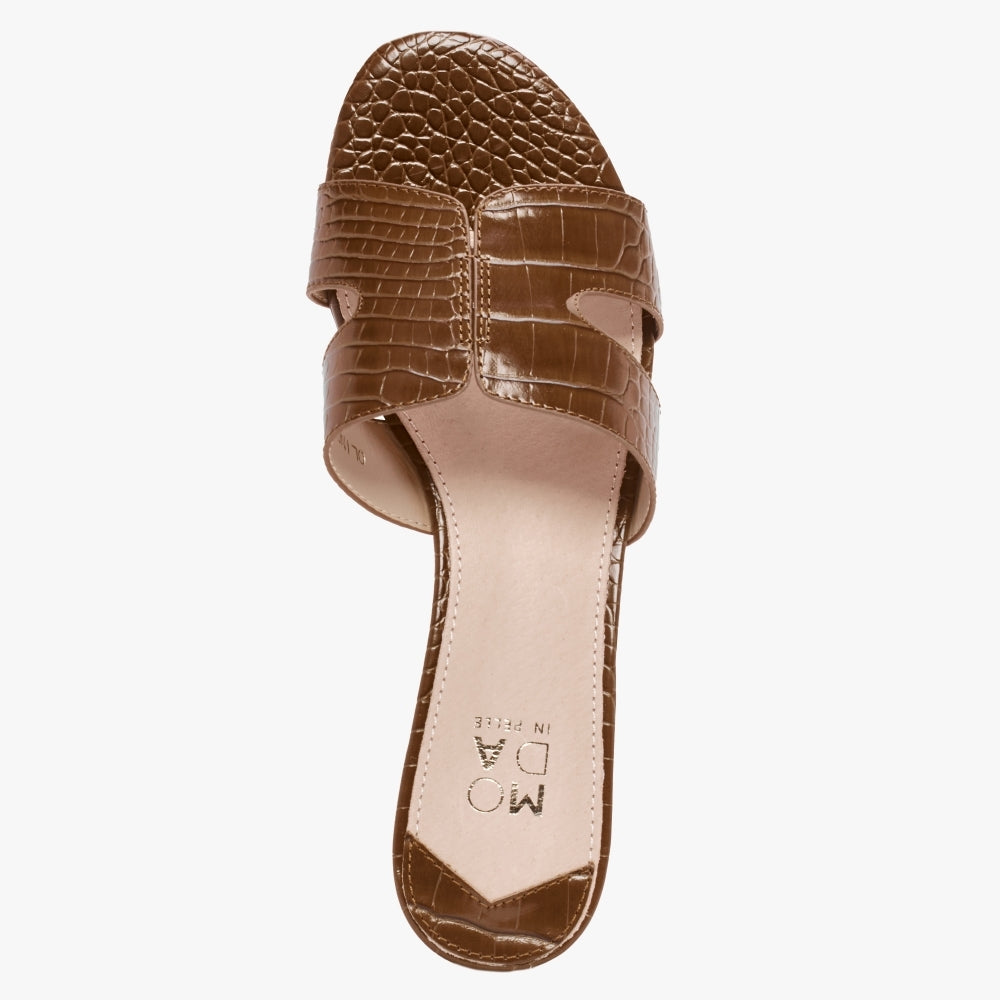 Olino Tan Moc Croc Flat Mules