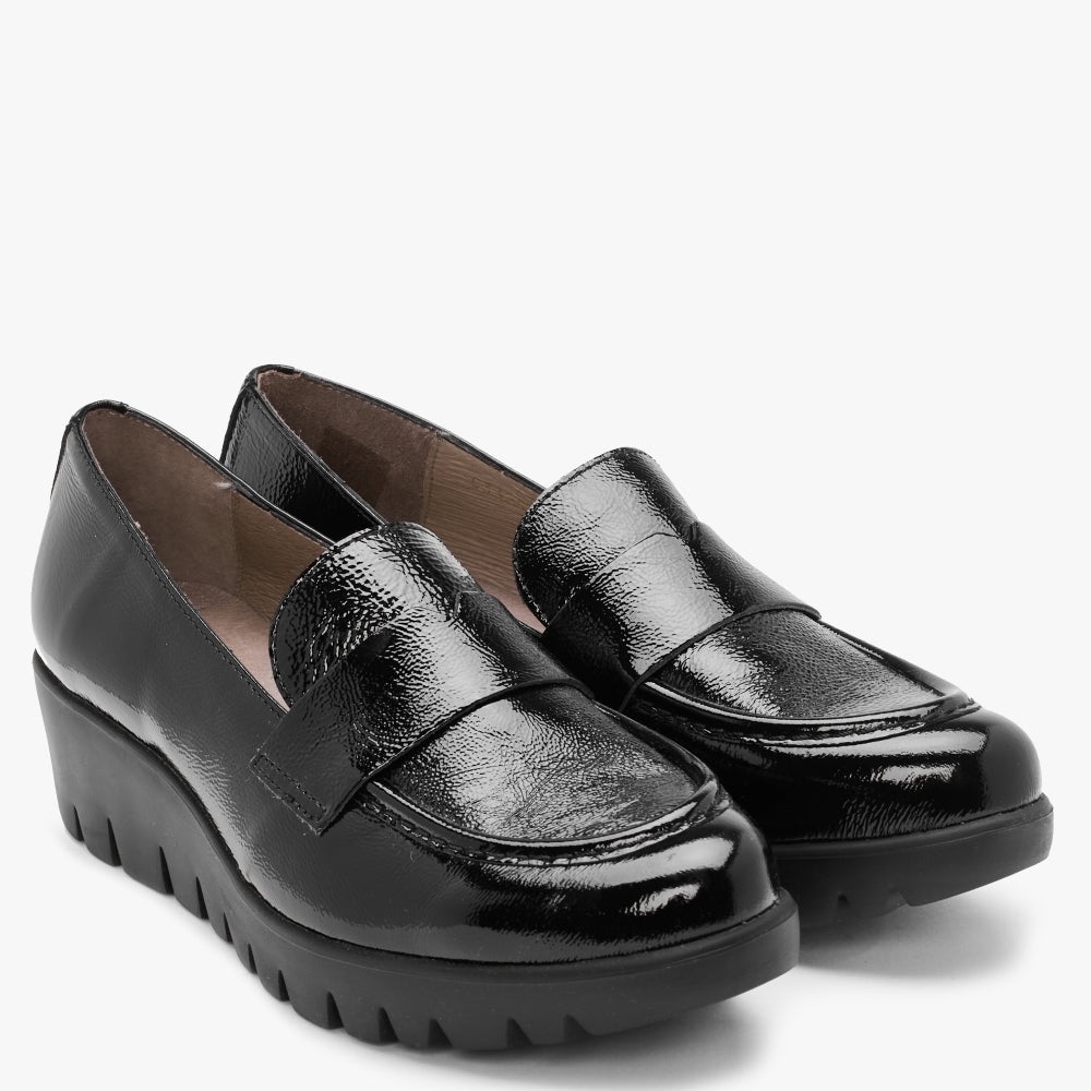 Tempo Black Patent Leather Low Wedge Loafers