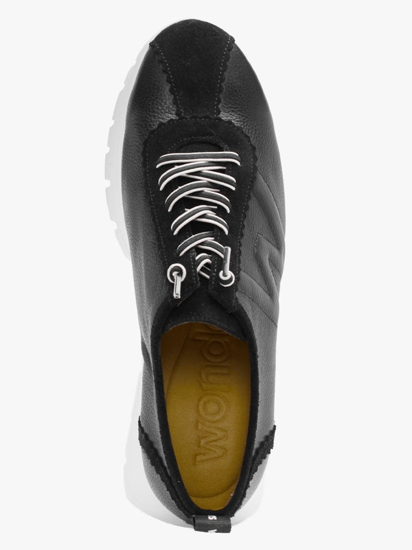 Senza Black Leather Trainers