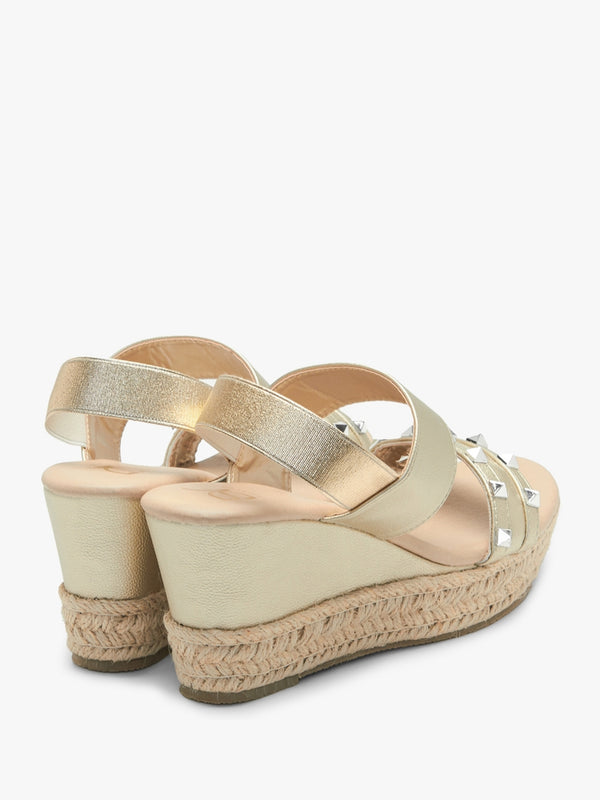 Cubedge Gold Studded Wedge Sandals