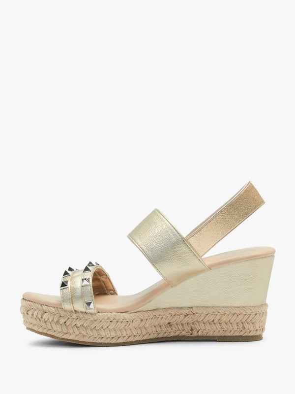Cubedge Gold Studded Wedge Sandals