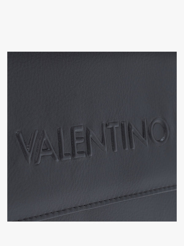 Holiday Nero Wallet On A Chain