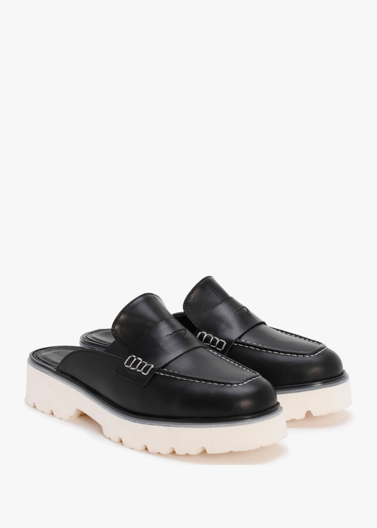 Beloba Black Leather Backless Loafers