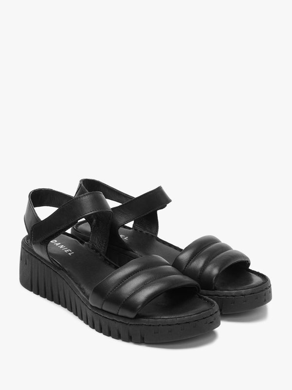 Lola Black Leather Y Back Tread Sole Sandals