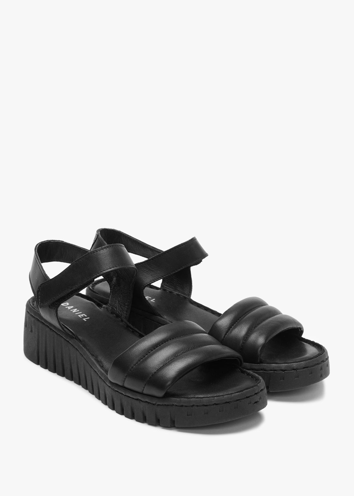 Lola Black Leather Y Back Tread Sole Sandals