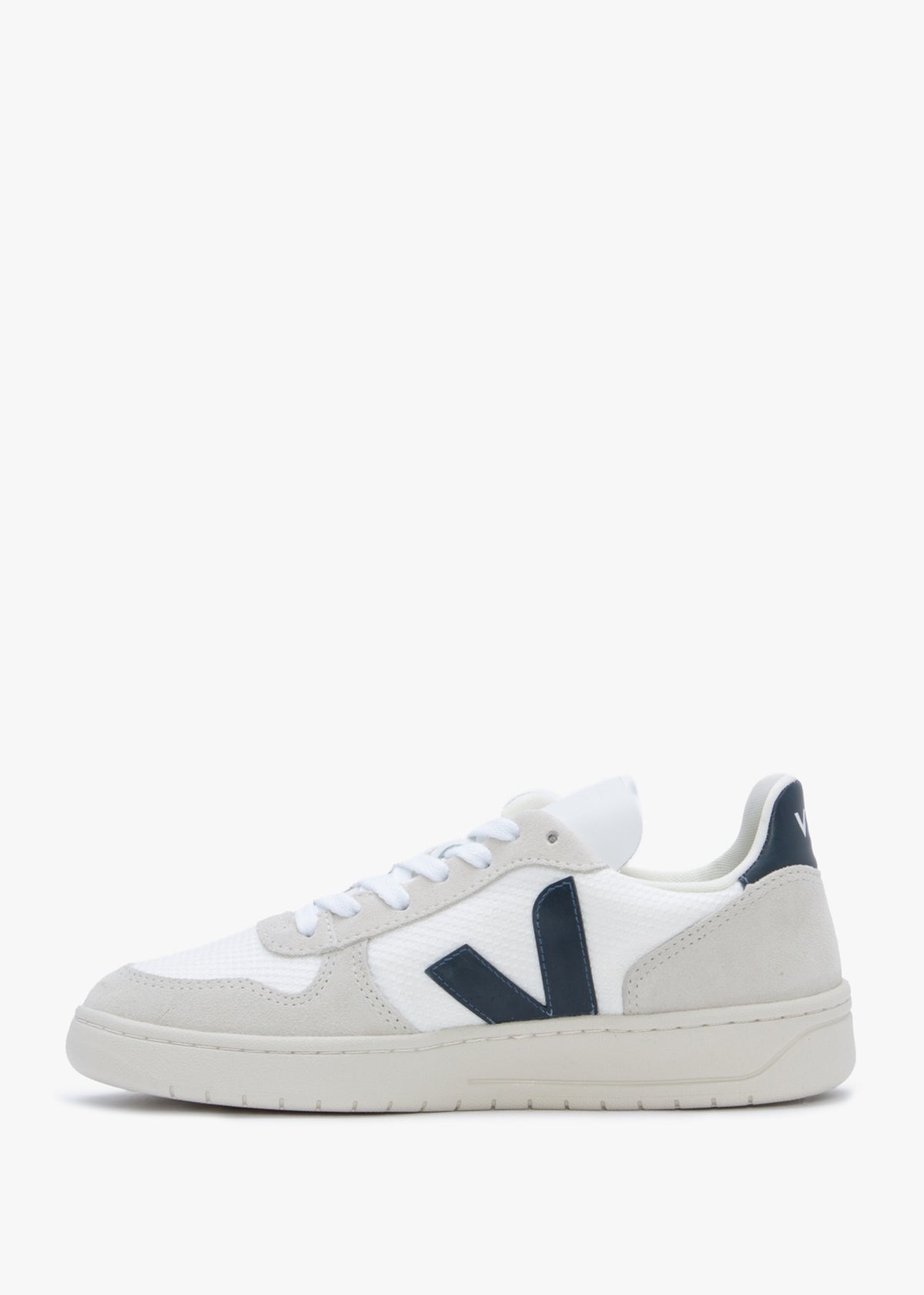 V-10 B-Mesh White Nautico Trainers