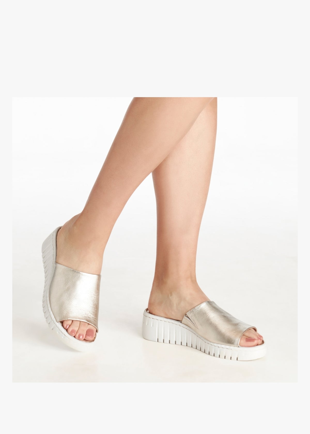 Lexi Gold Leather One Bar Mules