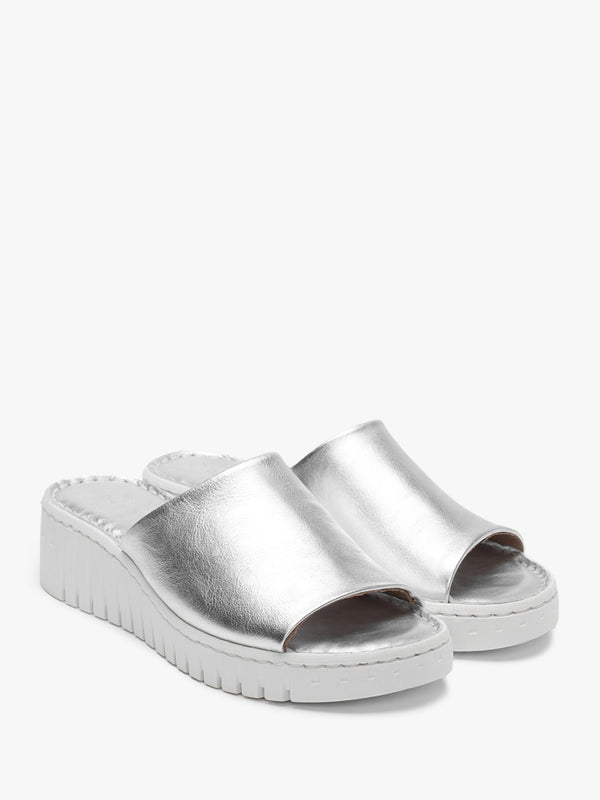 Lexi Silver Leather One Bar Mules