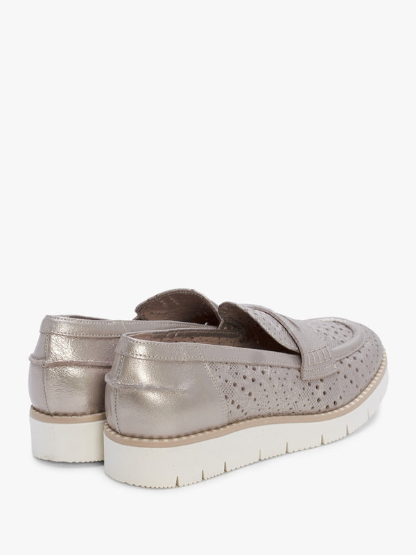 Conlo Gold Leather Laser Cut Loafers