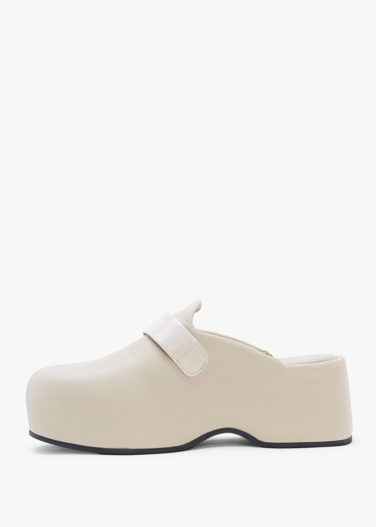 Nevio Cream Leather Flatform Clogs