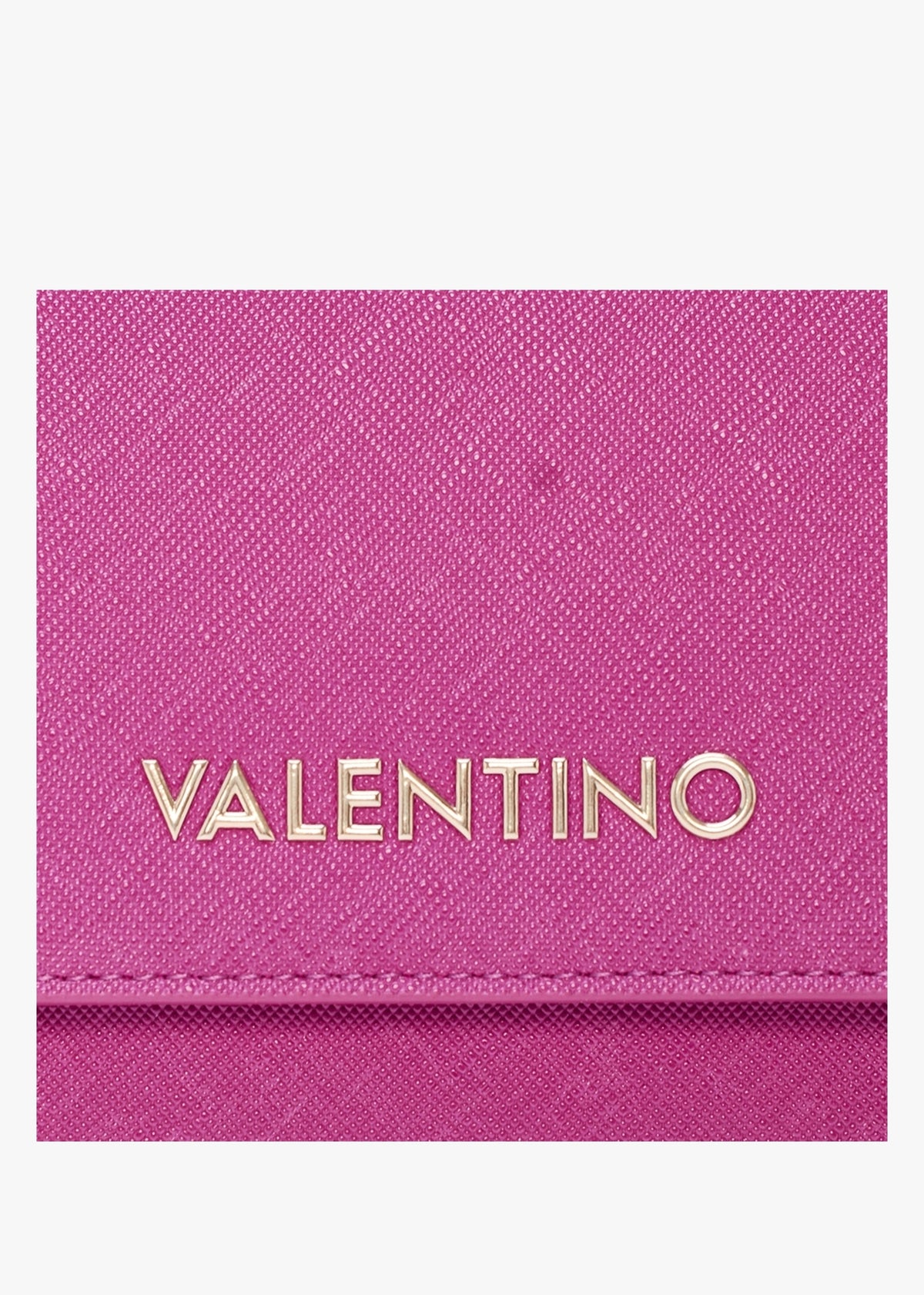 Zero Relove Recycle Fuxia Wallet On A Chain