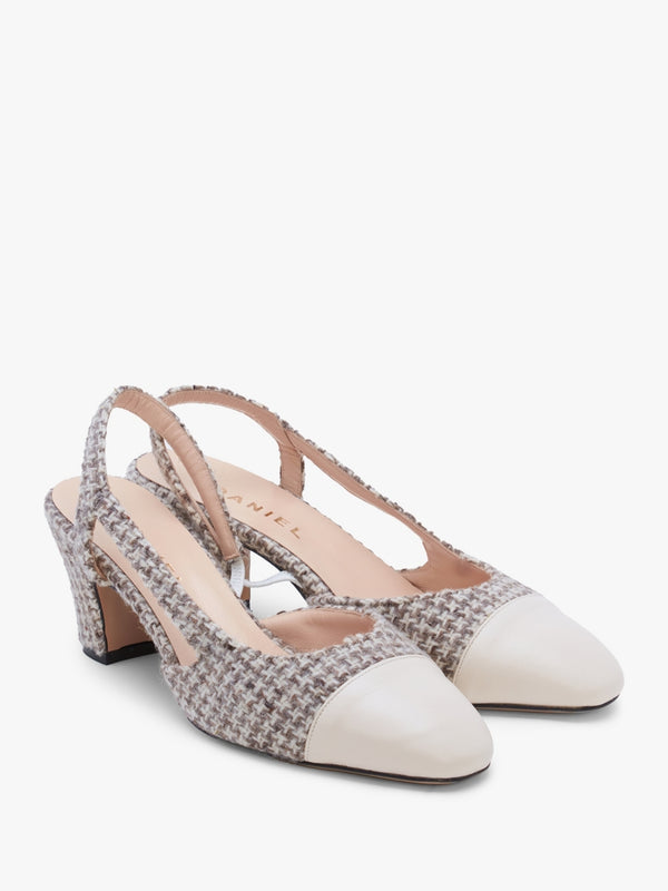 Akira Beige Houndstooth Block Heel Slingbacks