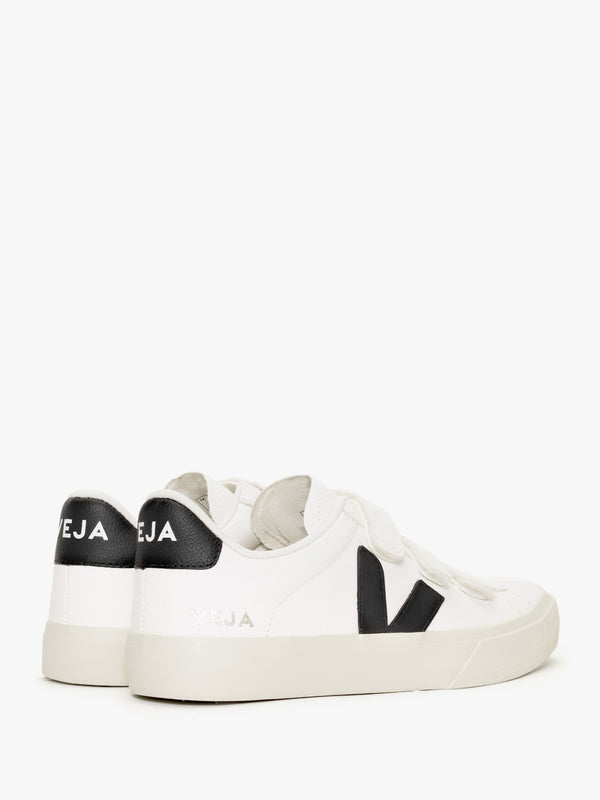 Recife Logo Chromefree Leather Extra White Black Trainers
