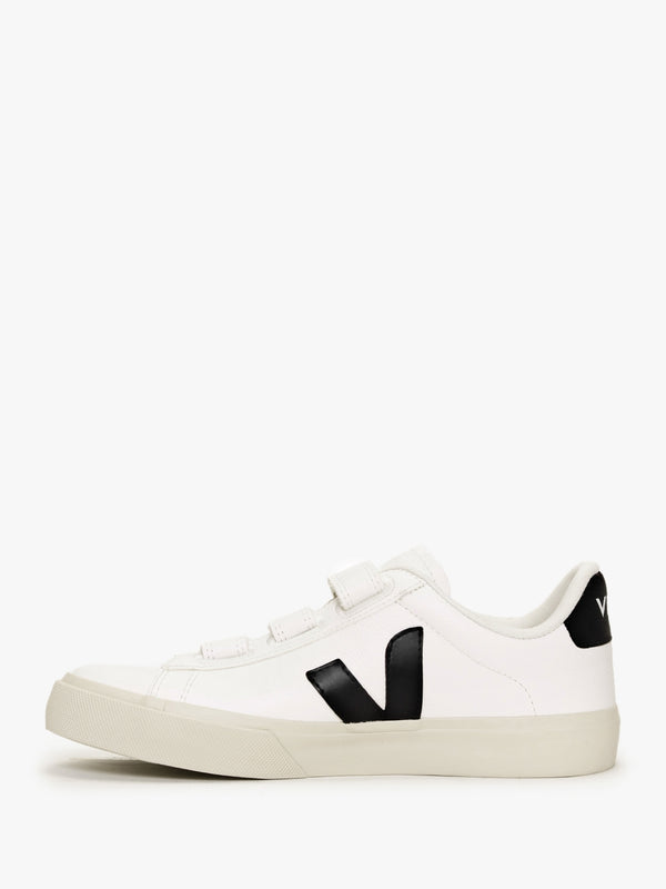 Recife Logo Chromefree Leather Extra White Black Trainers