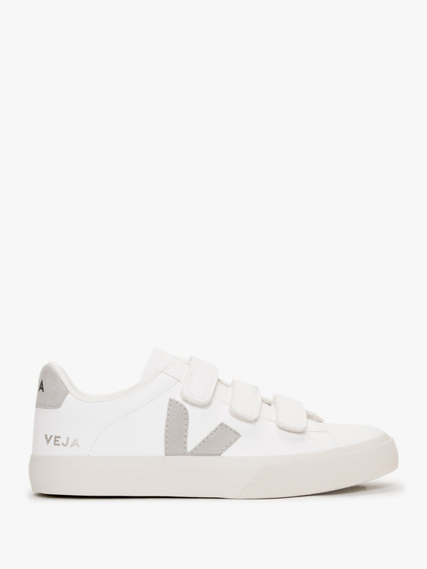 Recife Logo Chromefree Leather Extra White Natural Trainers